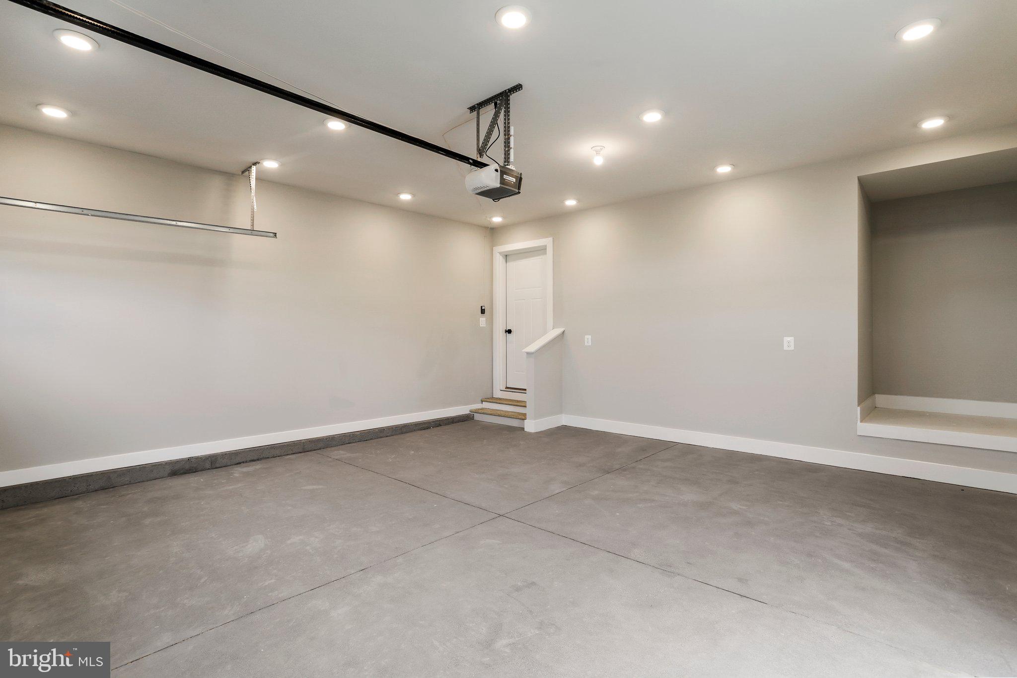 SOUTH BROOK - Residential