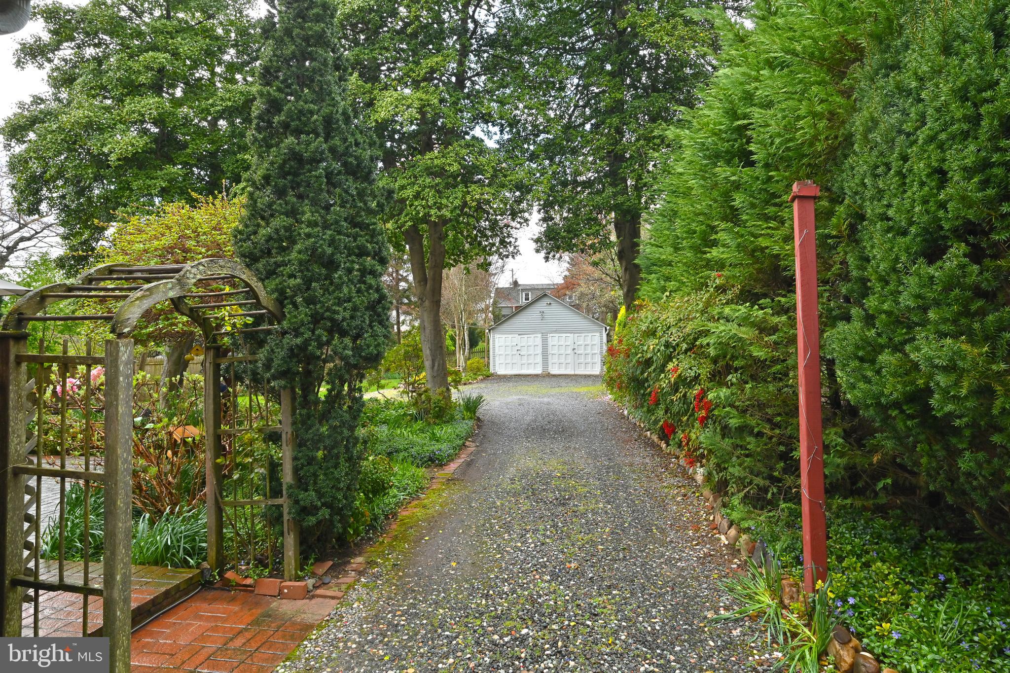 WOODMOOR - Residential