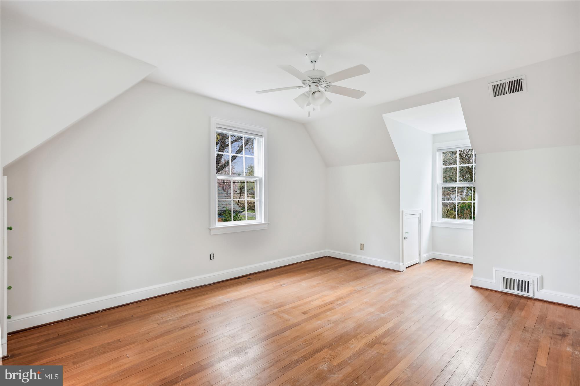 WOODMOOR - Residential