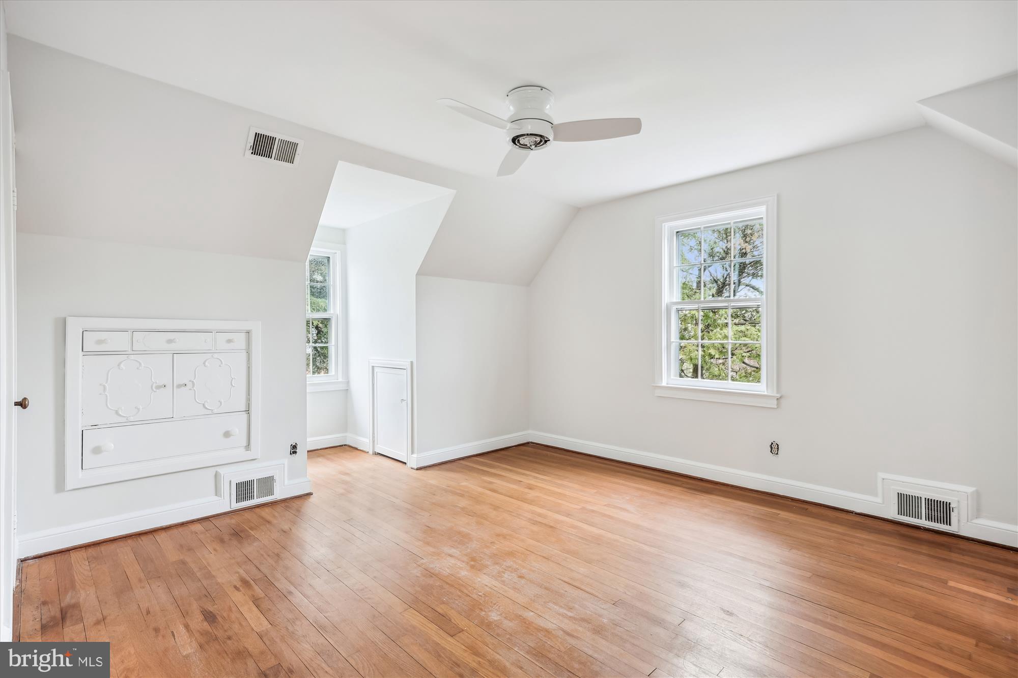 WOODMOOR - Residential