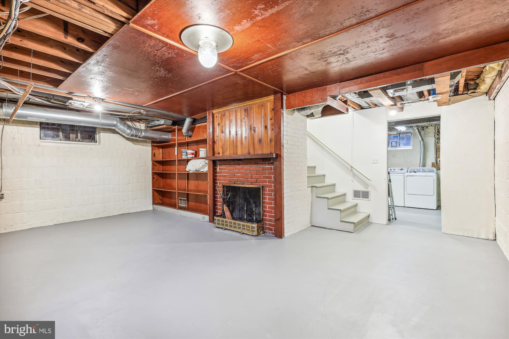 WOODMOOR - Residential