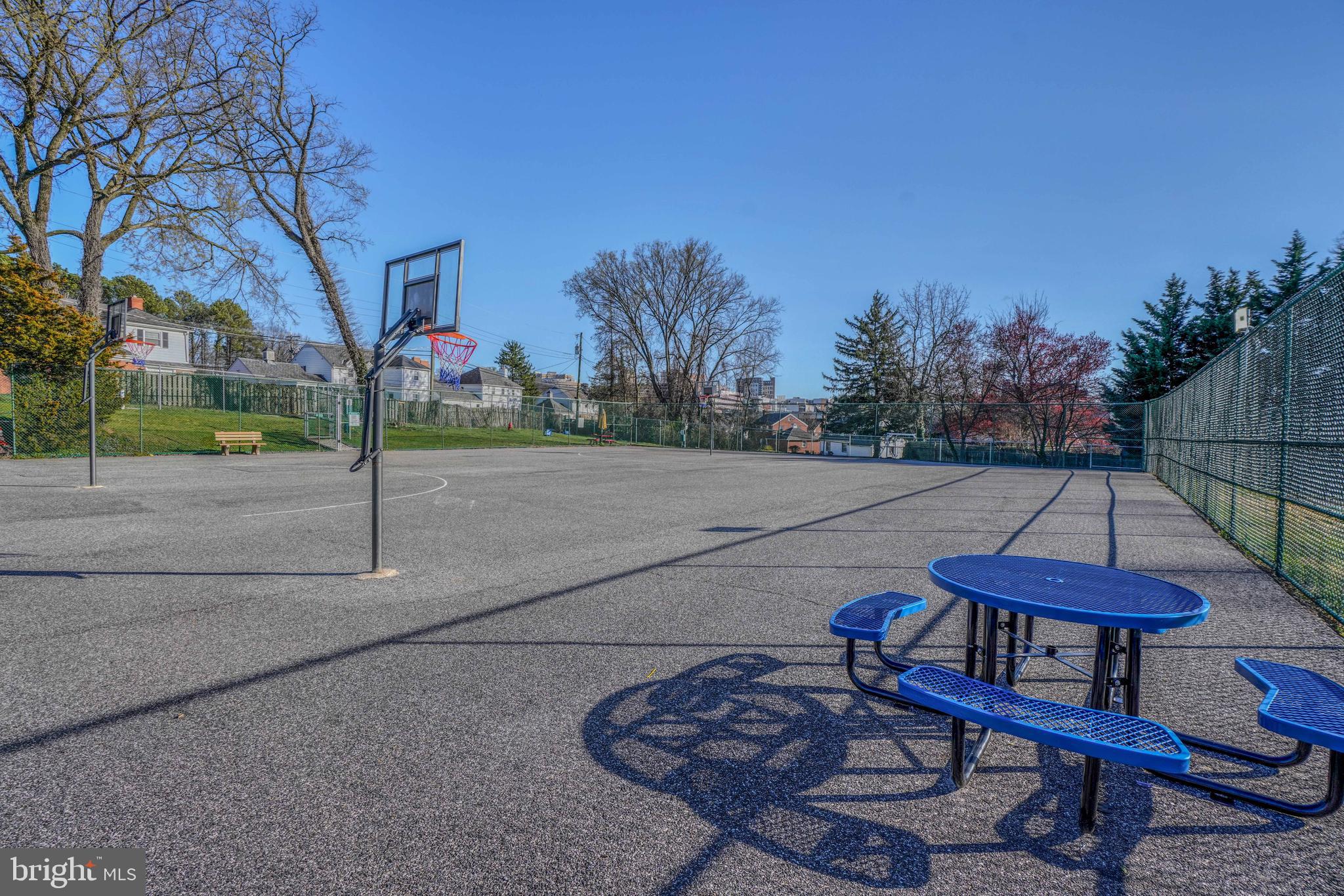 DULANEY VALLEY GARDENS - Residential