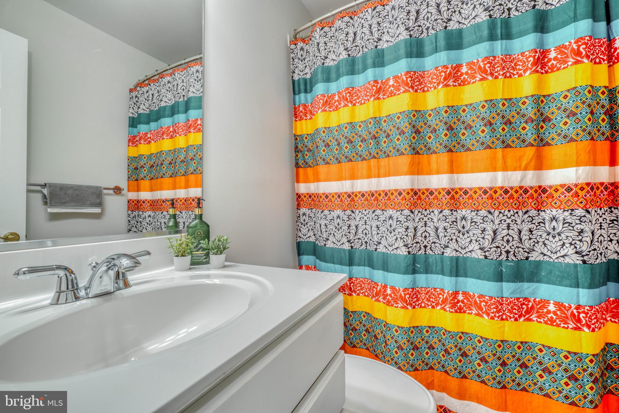 DULANEY VALLEY GARDENS - Residential