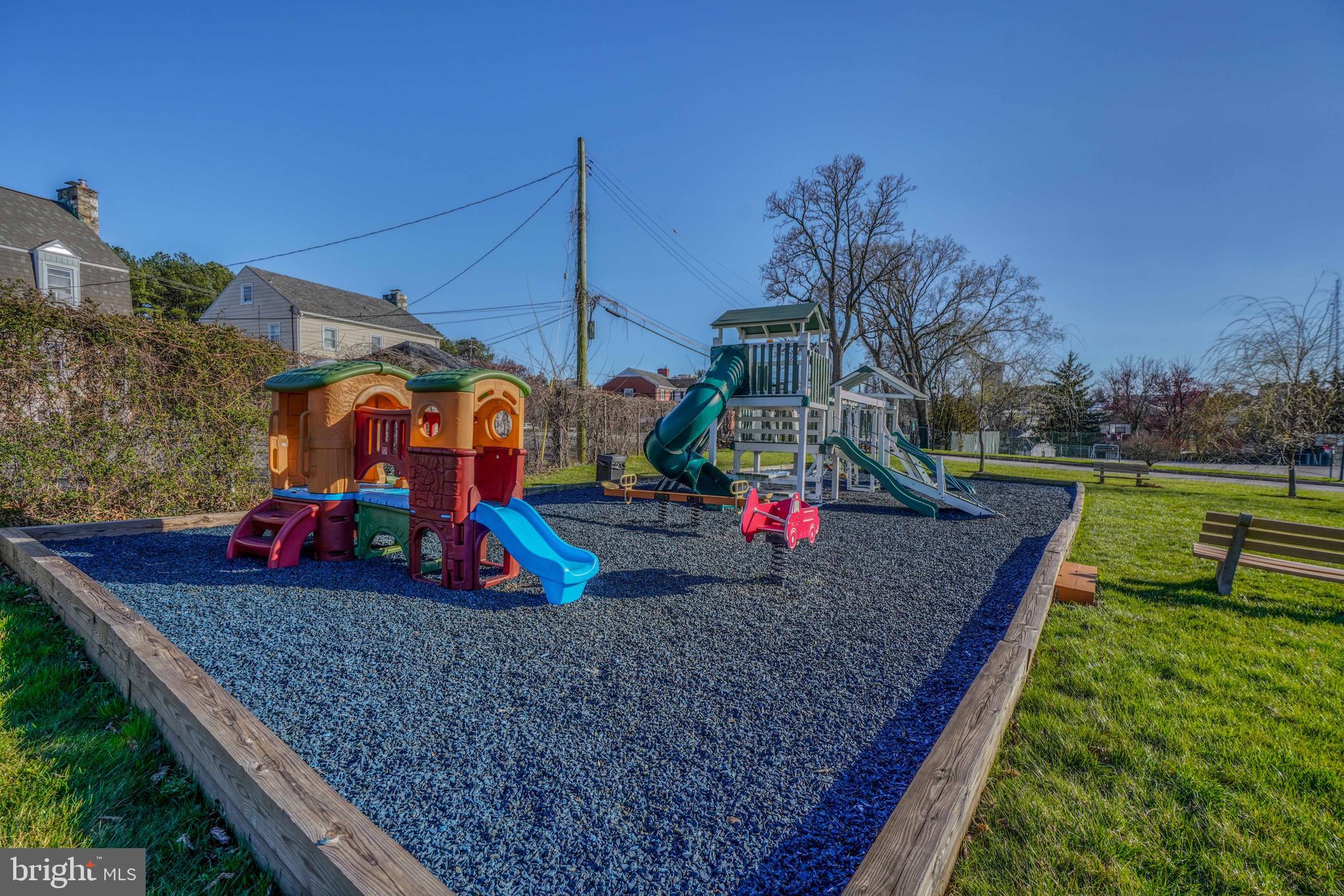 DULANEY VALLEY GARDENS - Residential