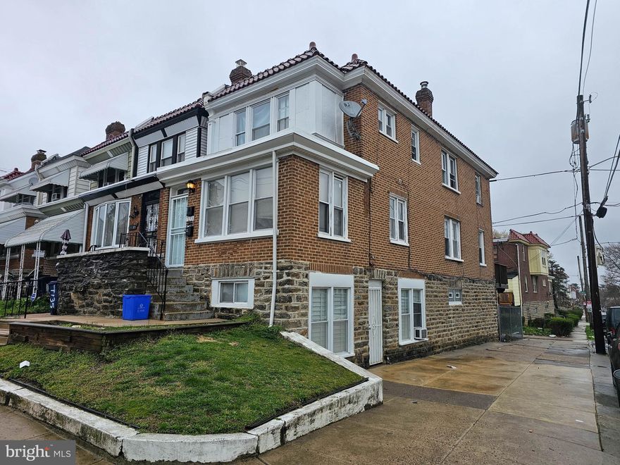 Welcome to this 3 unit building looking for its next owner. Great investment opportunity in West Oak Lane! 
(2nd Fl unit is 1Bed/1Bath, 1st Fl unit is 2Bed/2Bath,   Basement Unit is a studio and LR Combo. )
Basement level heat and cooking is electric.  Upper two units have separate gas heat and all separate utilities as well.  Leases end 04/30/2024.