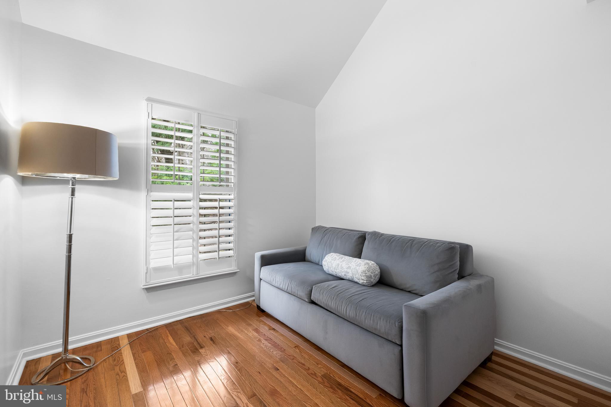 NEW TOWN - Residential