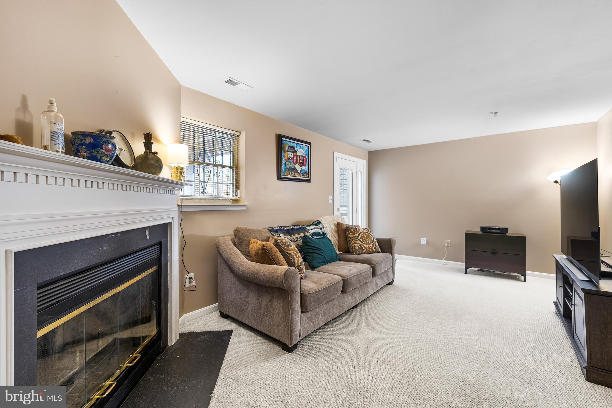 NEW TOWN - Residential