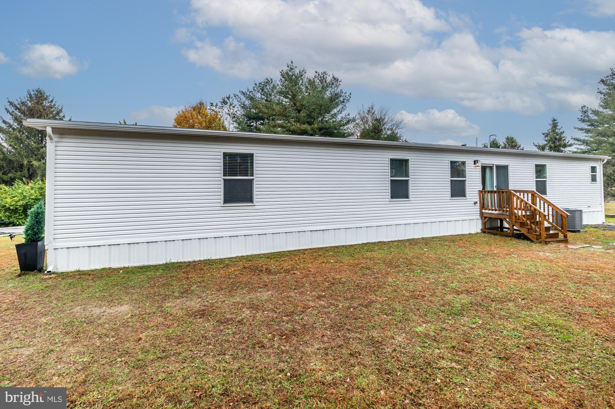 APPLEVILLE WEST - Residential