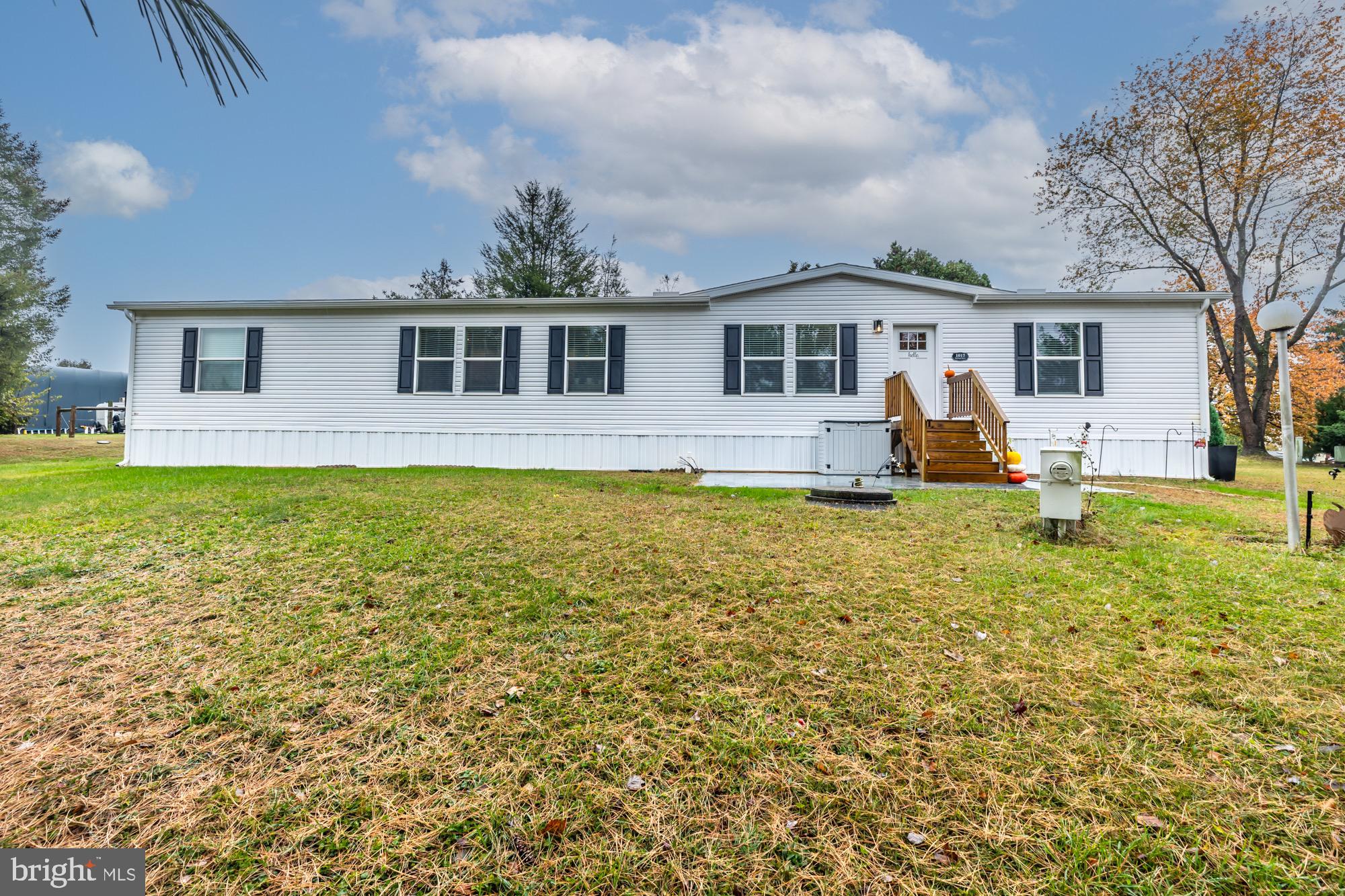 APPLEVILLE WEST - Residential