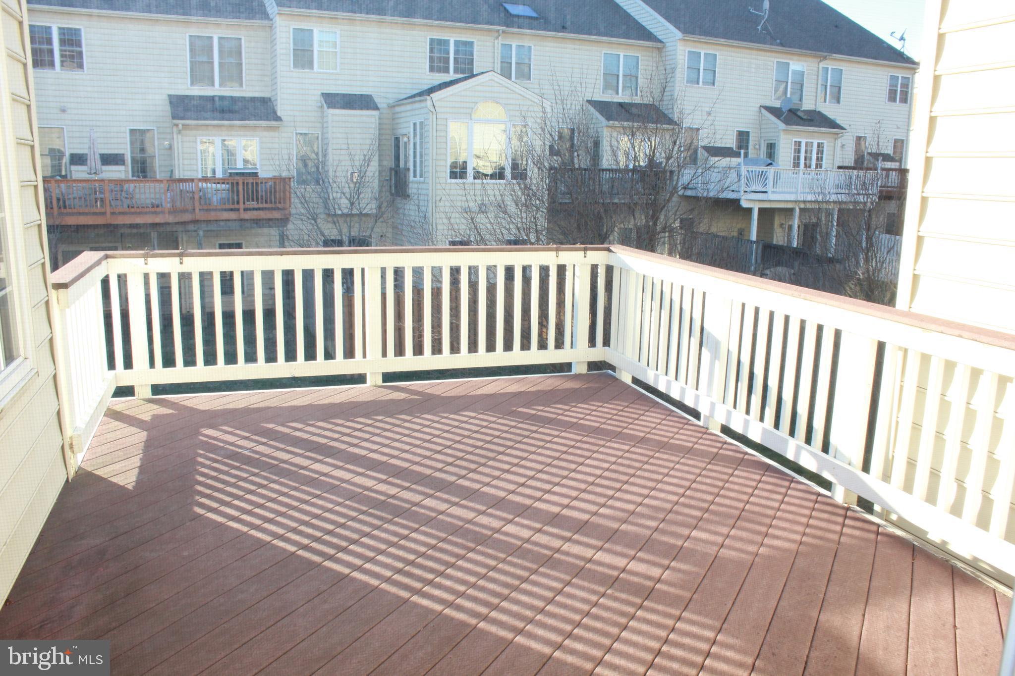 LOUDOUN VALLEY ESTATES - Residential Lease