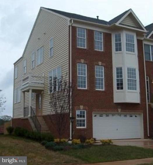 LOUDOUN VALLEY ESTATES - Residential Lease