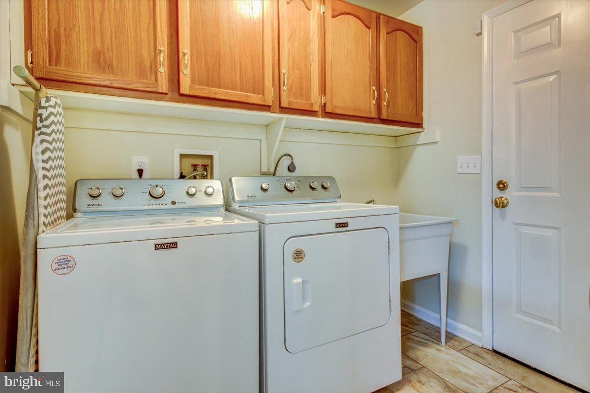 HAMPTON CHASE - Residential