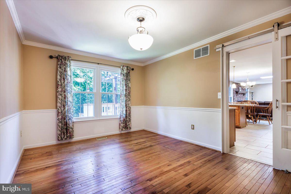 HAMPTON CHASE - Residential