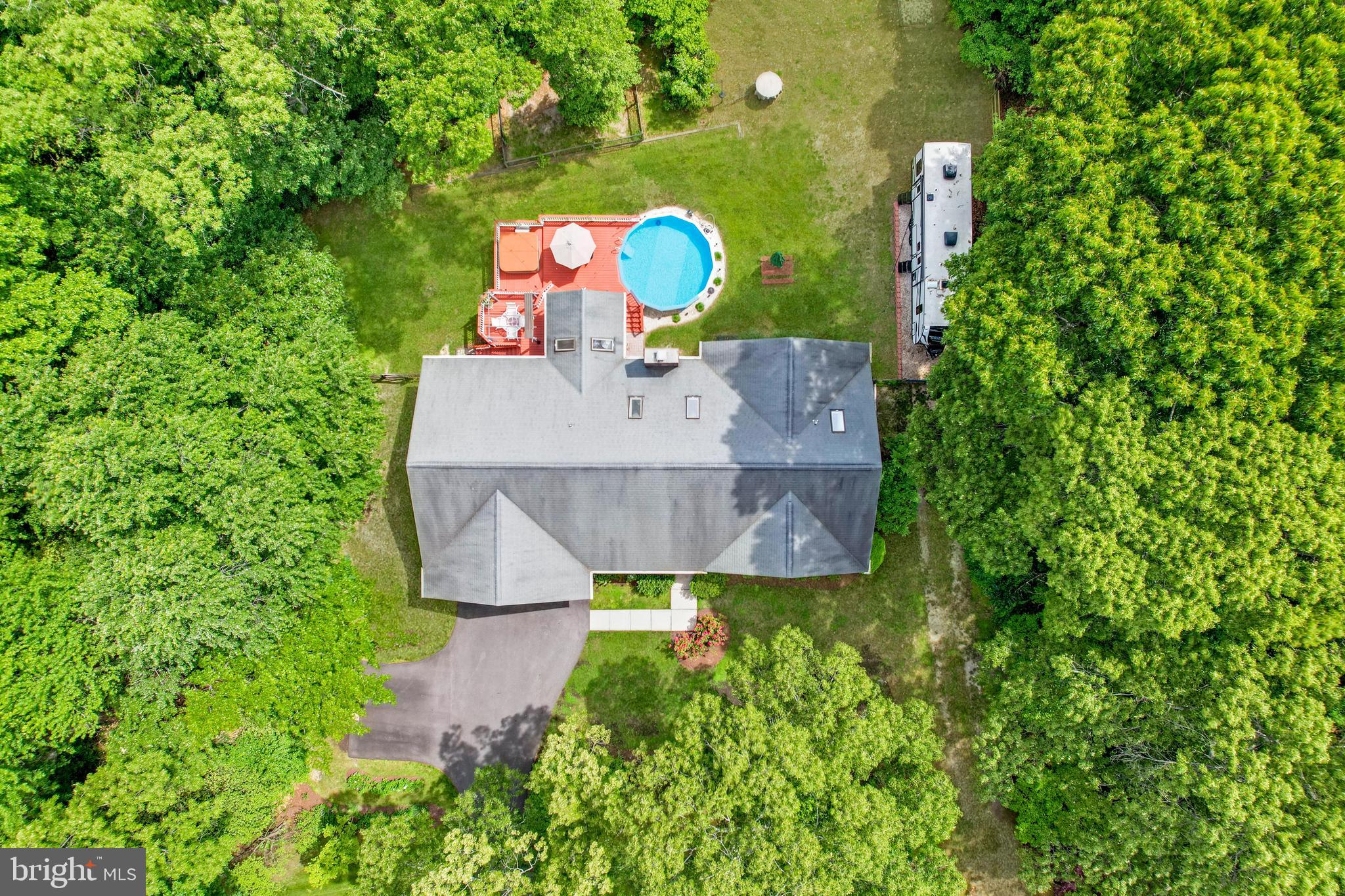 HAMPTON CHASE - Residential