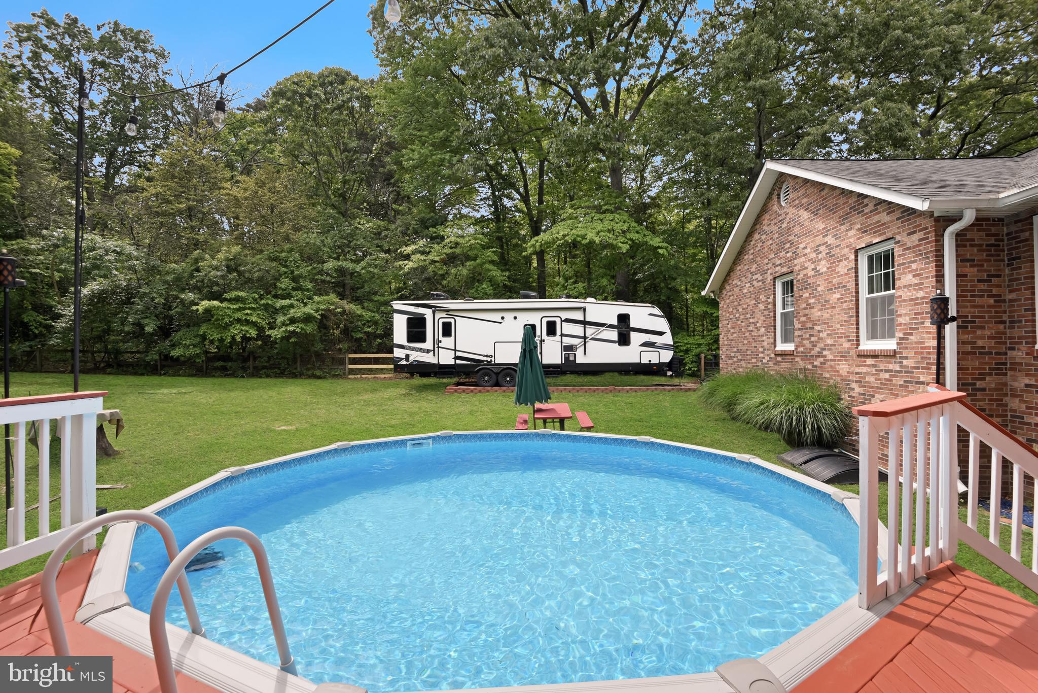 HAMPTON CHASE - Residential