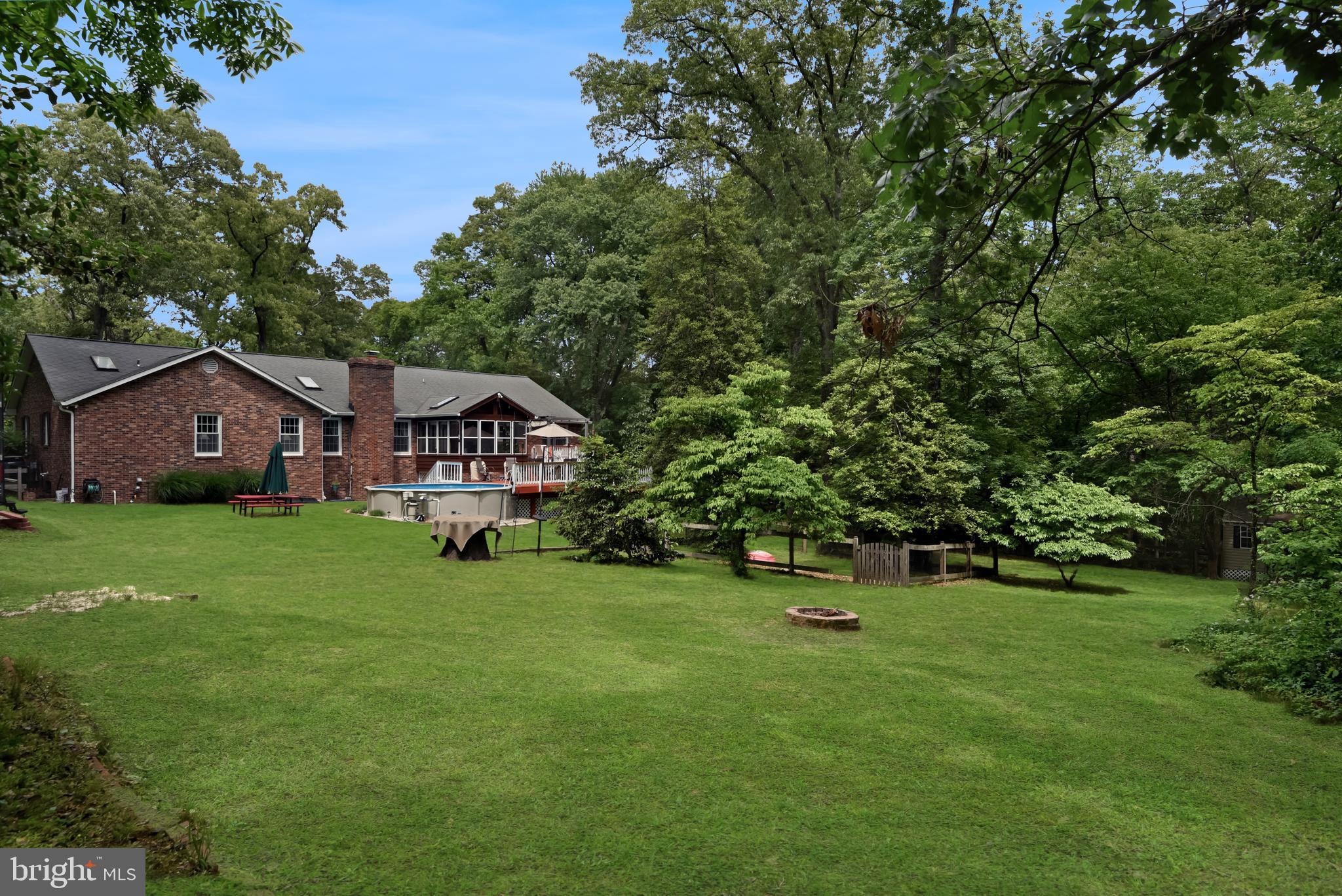 HAMPTON CHASE - Residential