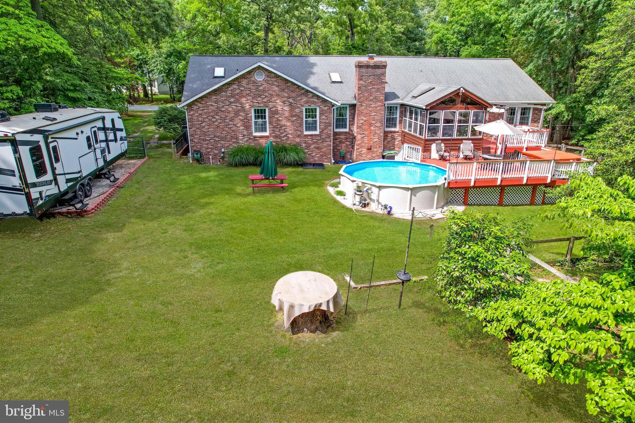 HAMPTON CHASE - Residential