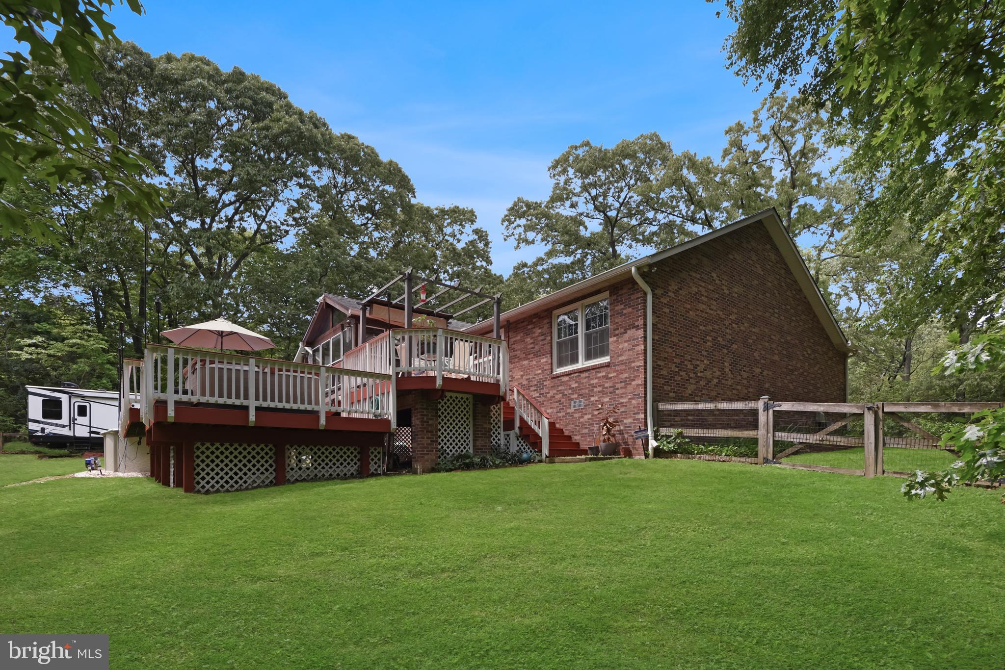 HAMPTON CHASE - Residential