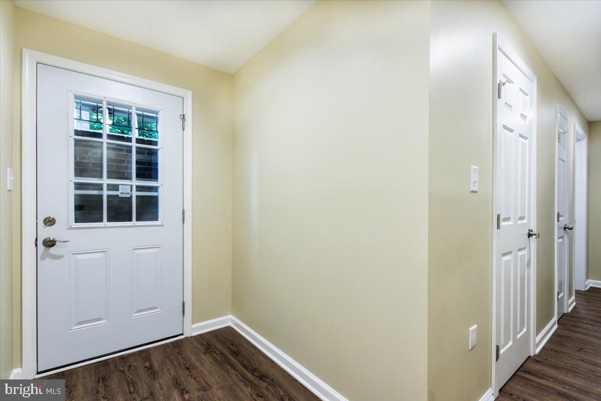 HAMPTON CHASE - Residential