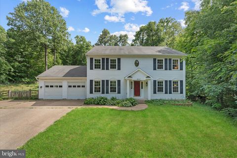 Photo of 8047 Counselor Road, MANASSAS, VA 20112 (MLS # VAPW2117410)