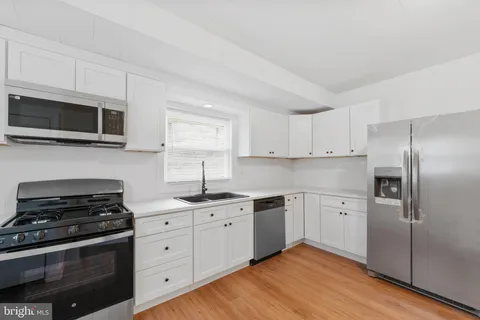 324 Elm Avenue, Oaklyn, NJ 08107 - MLS#: NJCD2106386