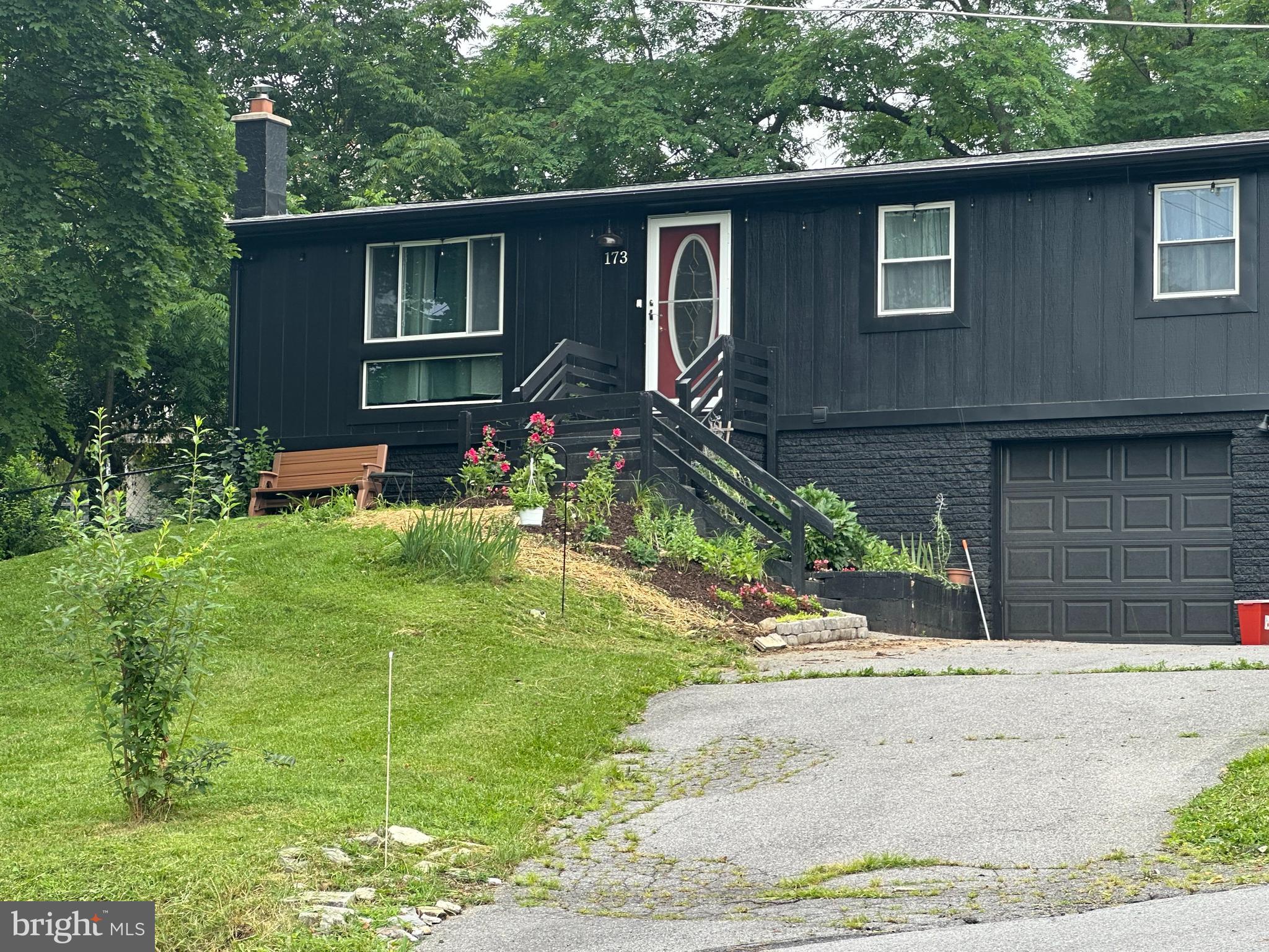 LEMONT - Residential