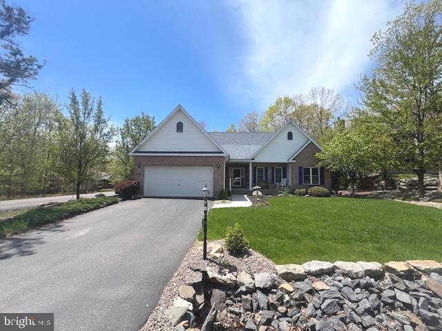1 PINEWOOD CIRCLE