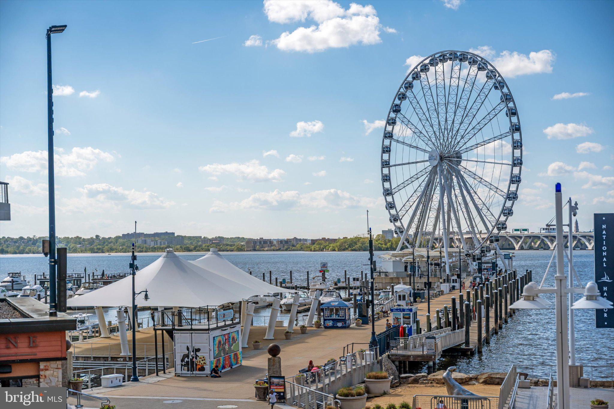 WINDBROOK - Residential