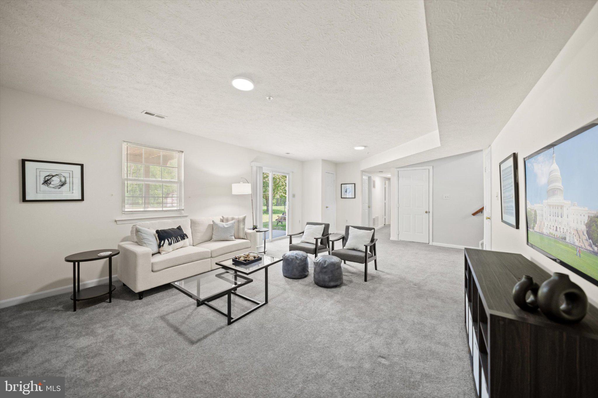 WINDBROOK - Residential