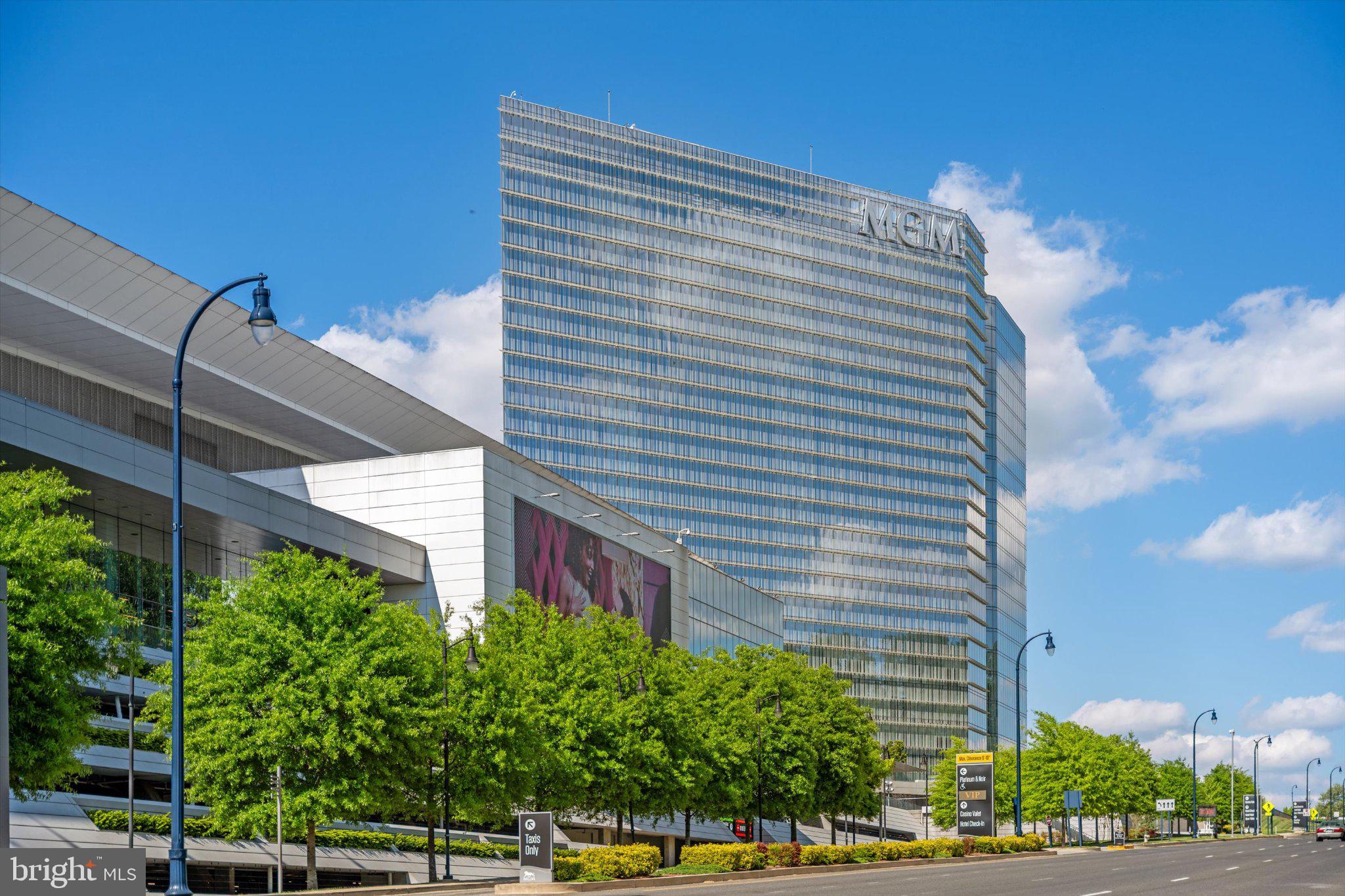 WINDBROOK - Residential