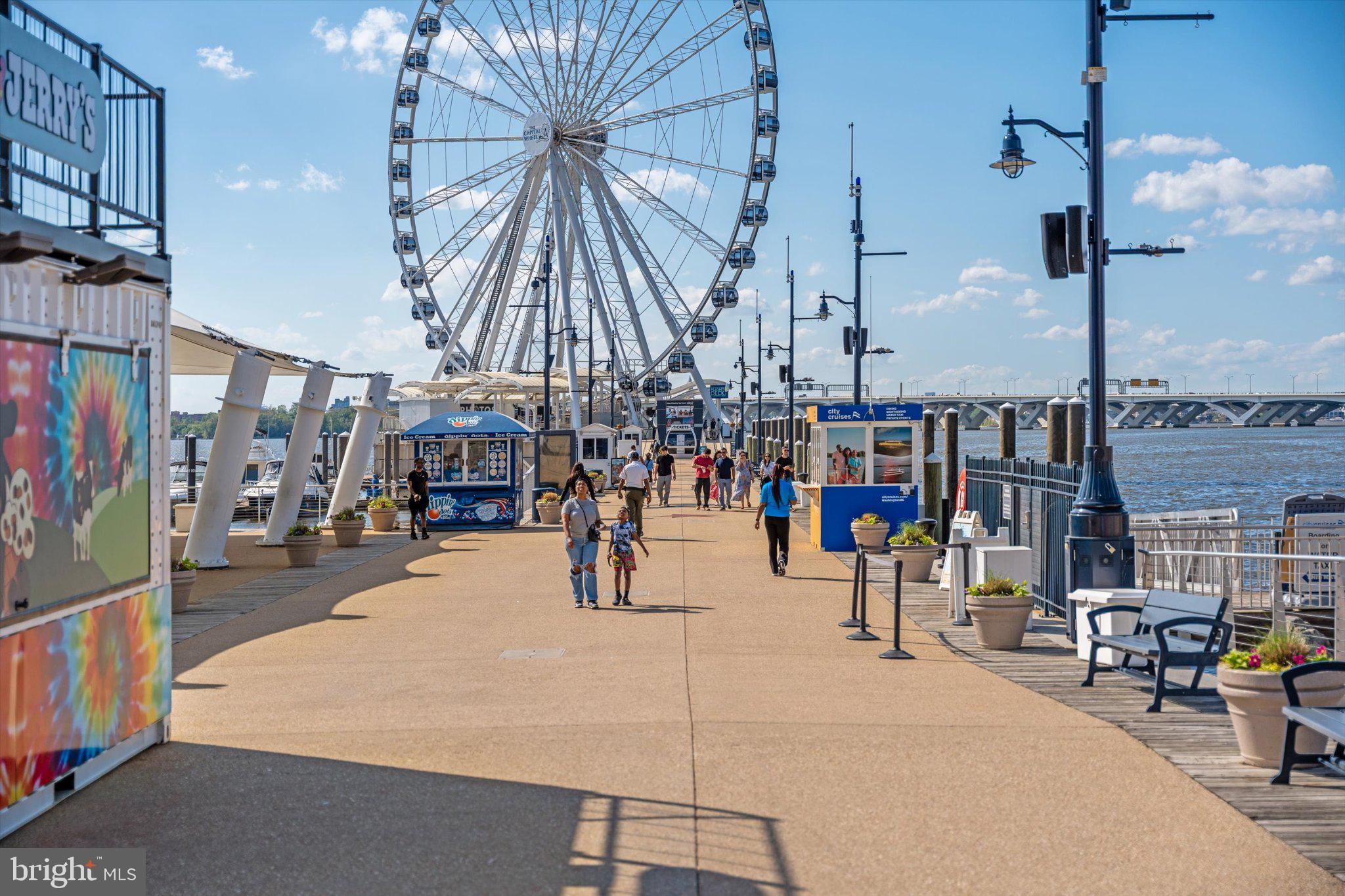 WINDBROOK - Residential