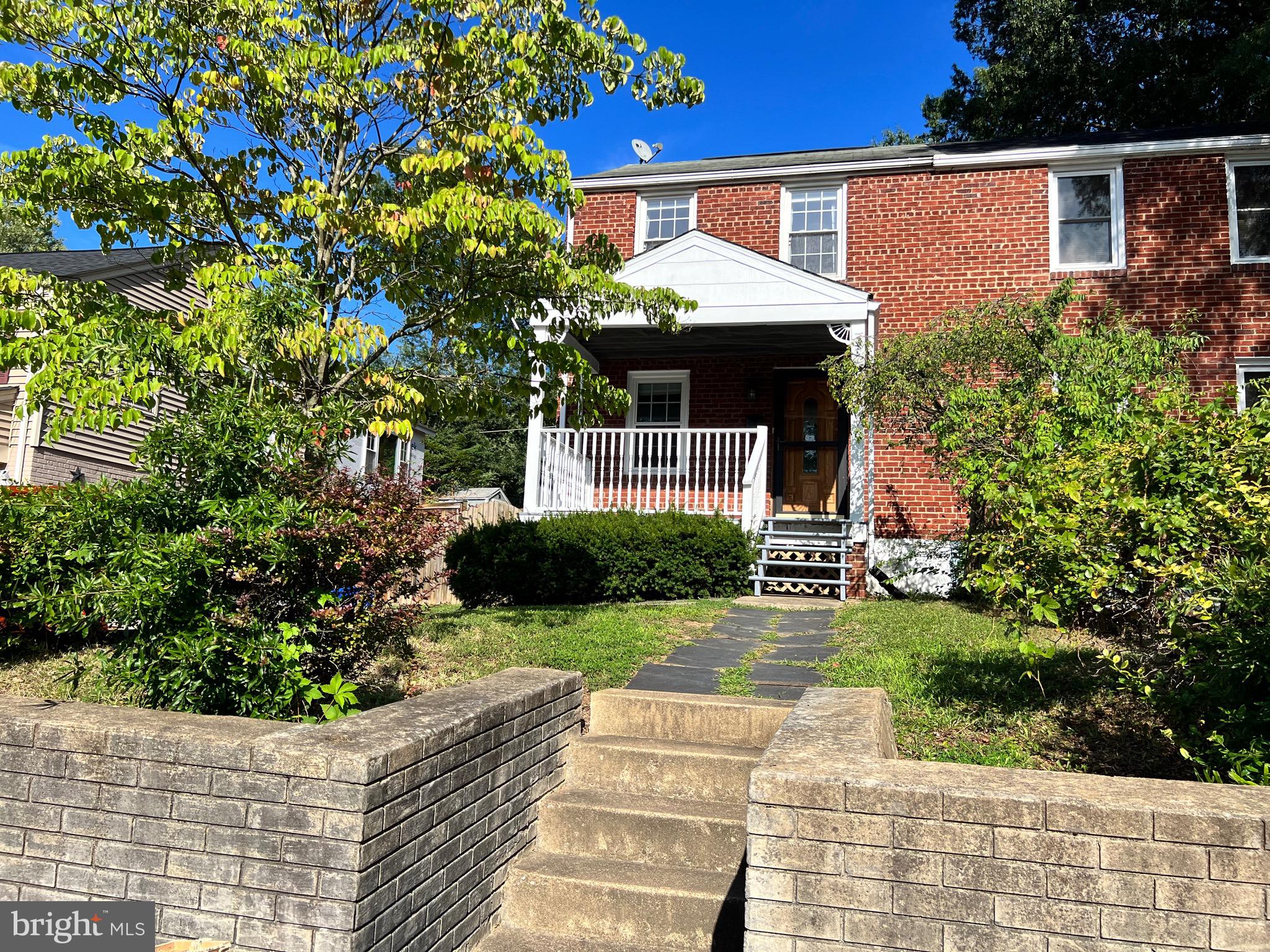 JEFFERSON MANOR - Residential Lease