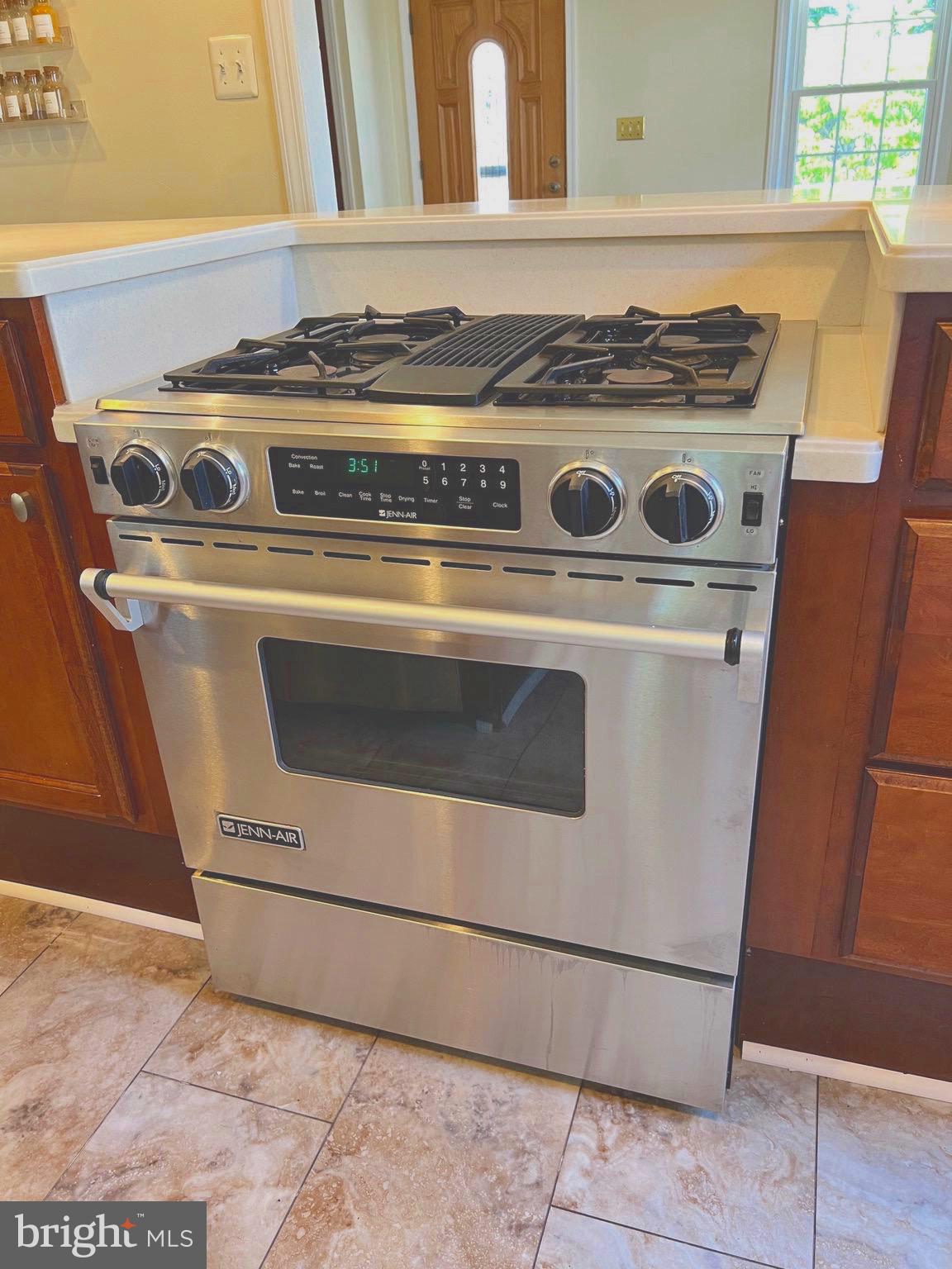 JEFFERSON MANOR - Residential Lease