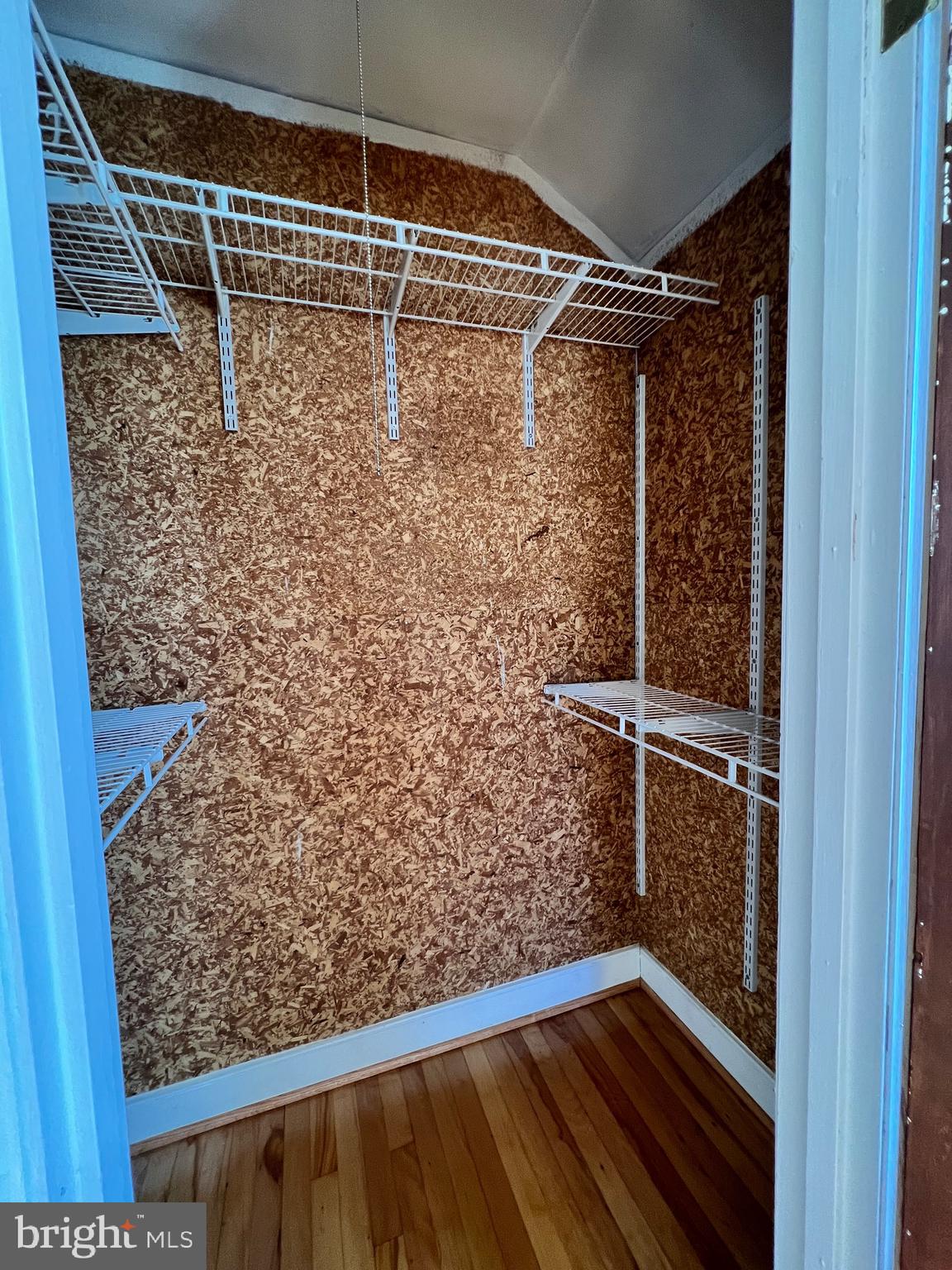 JEFFERSON MANOR - Residential Lease