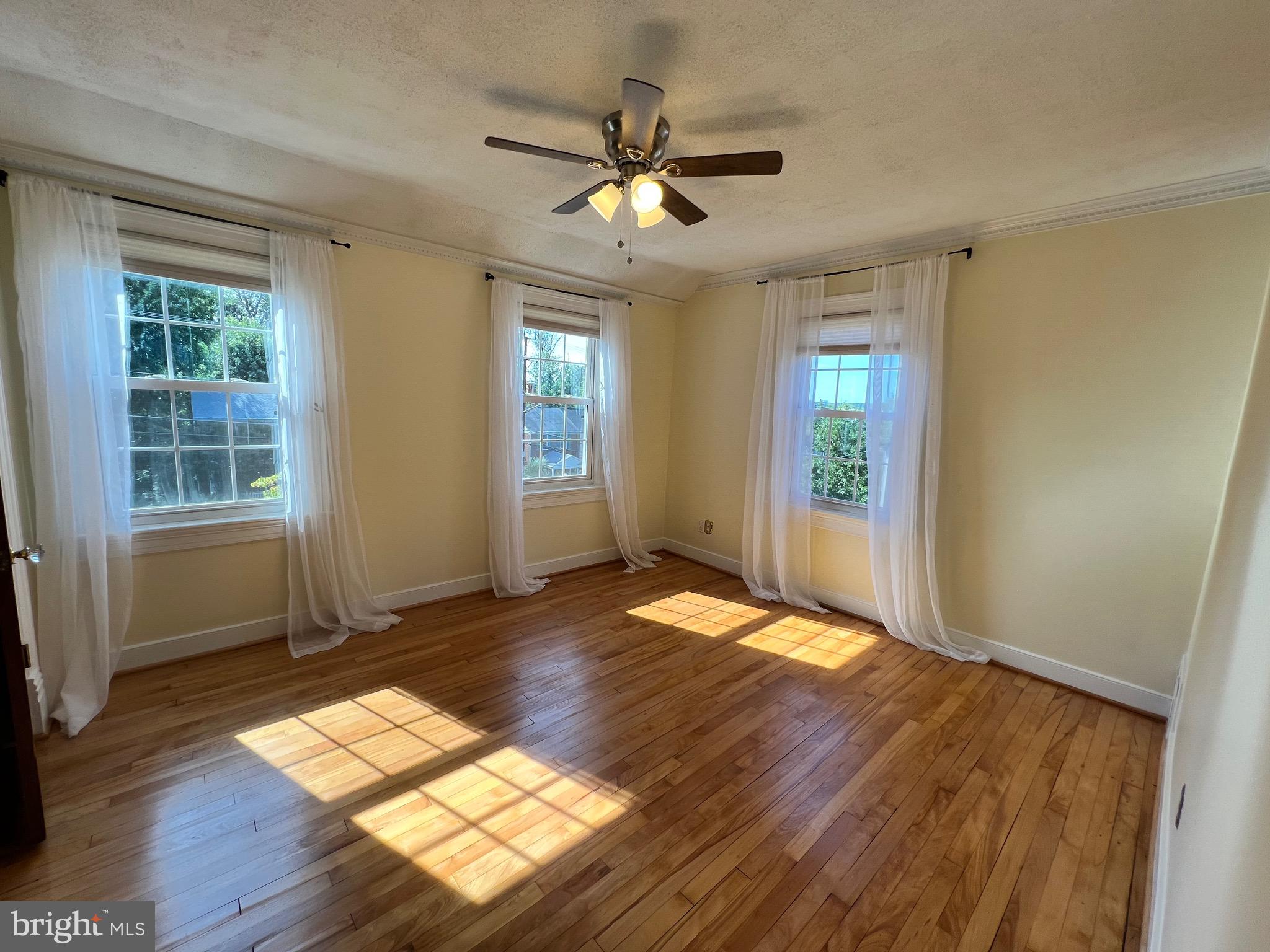 JEFFERSON MANOR - Residential Lease