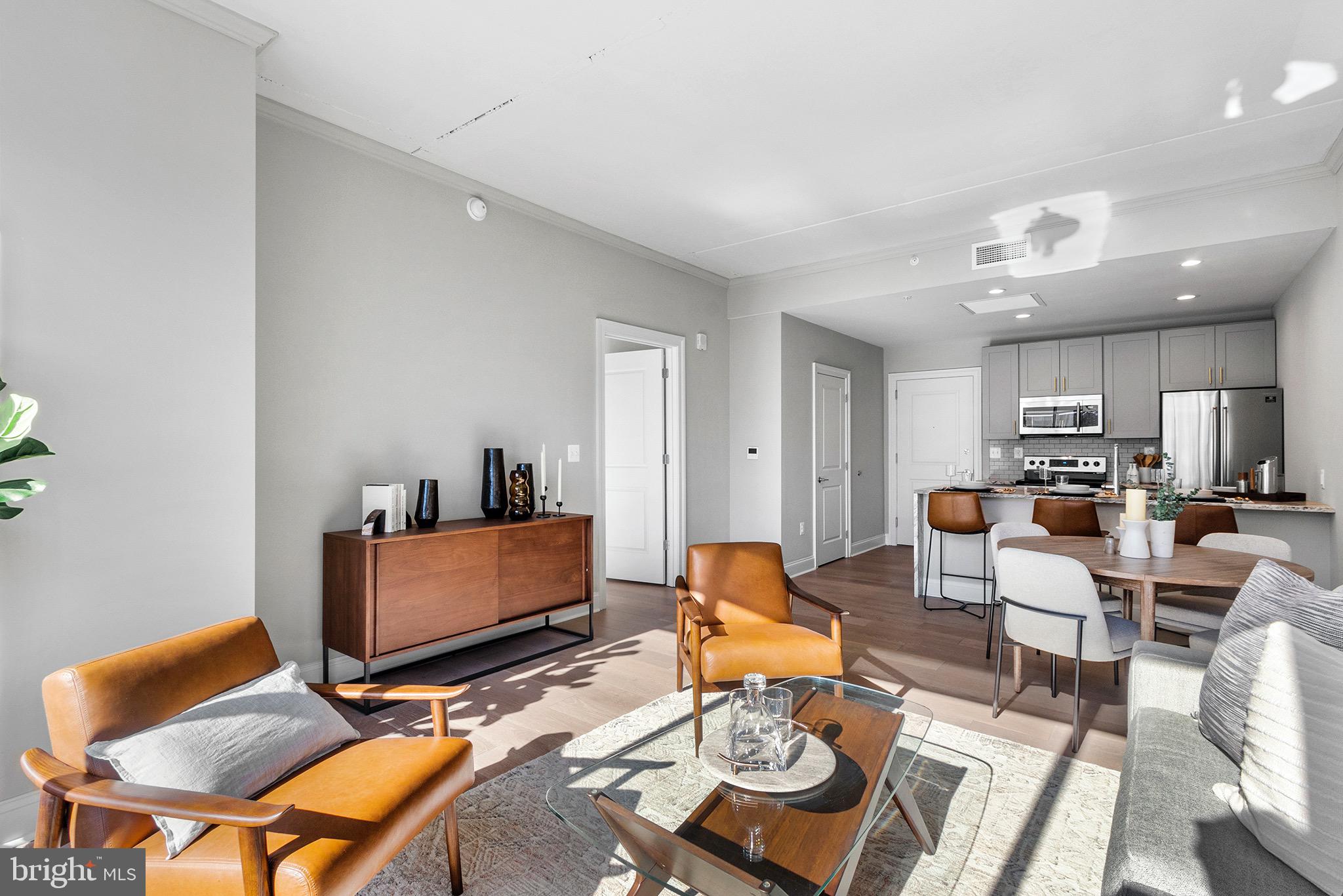 LOGAN SQUARE - Residential Lease