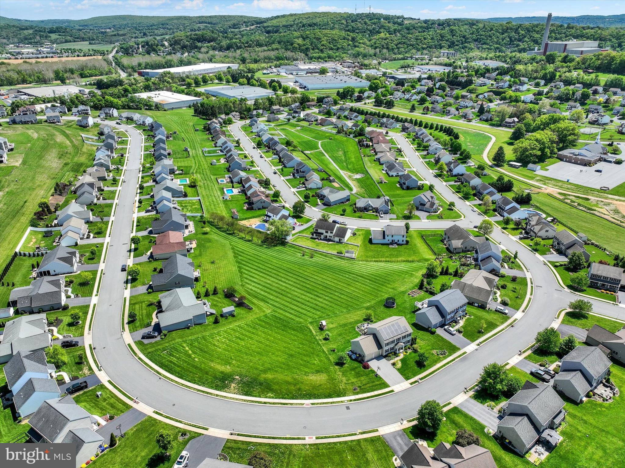 EAGLES VIEW - Residential