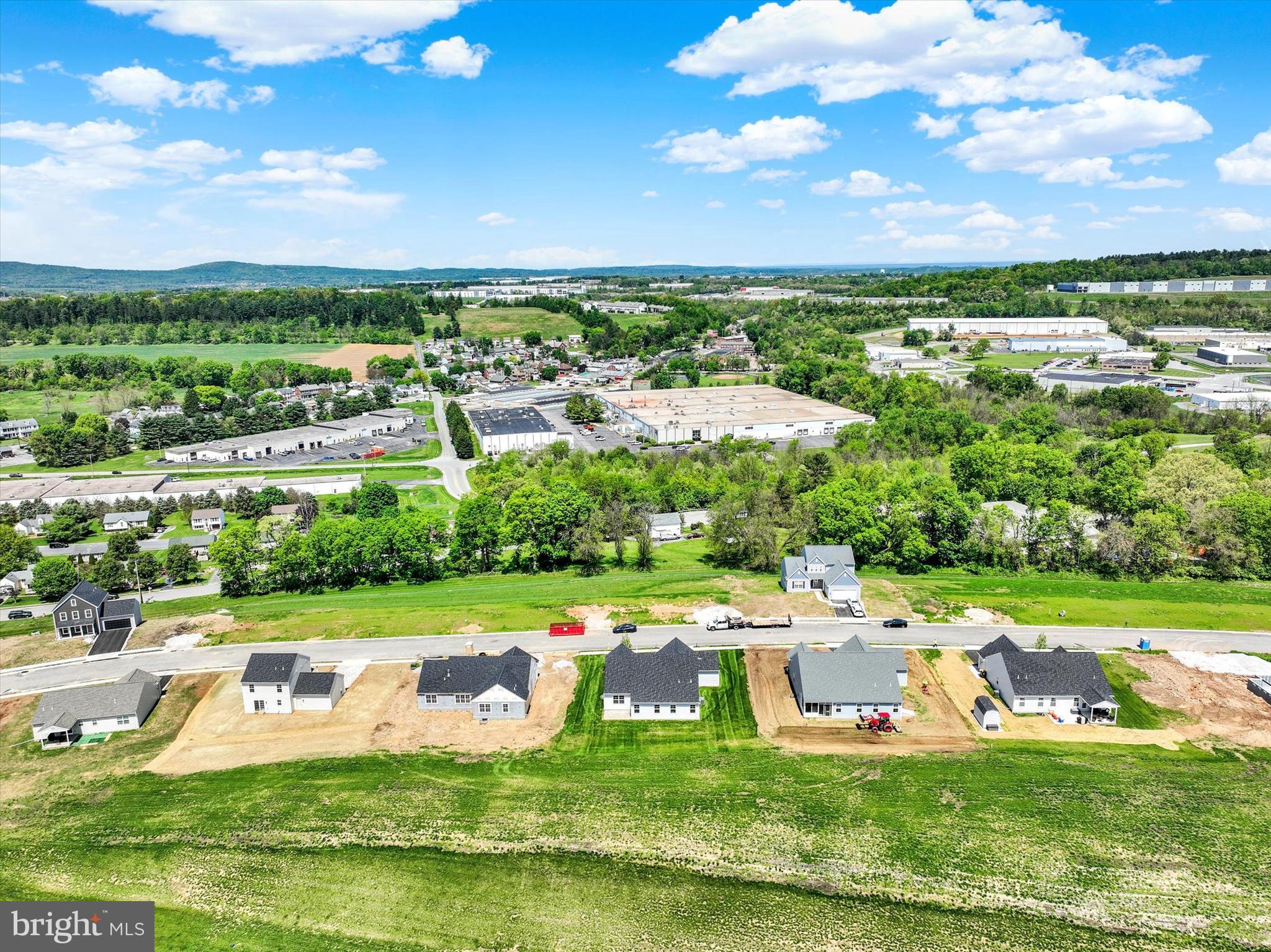 EAGLES VIEW - Residential