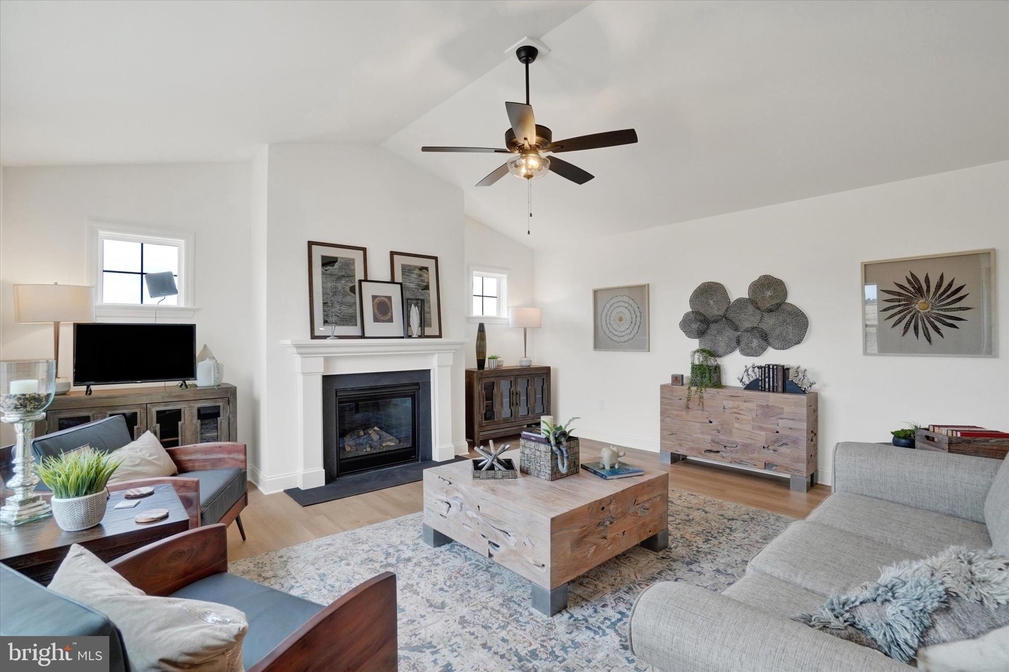 EAGLES VIEW - Residential