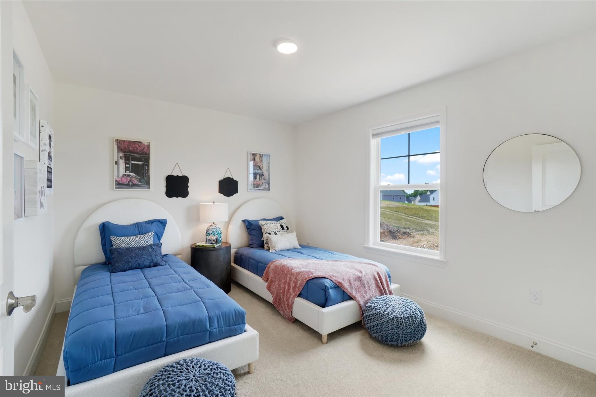 EAGLES VIEW - Residential