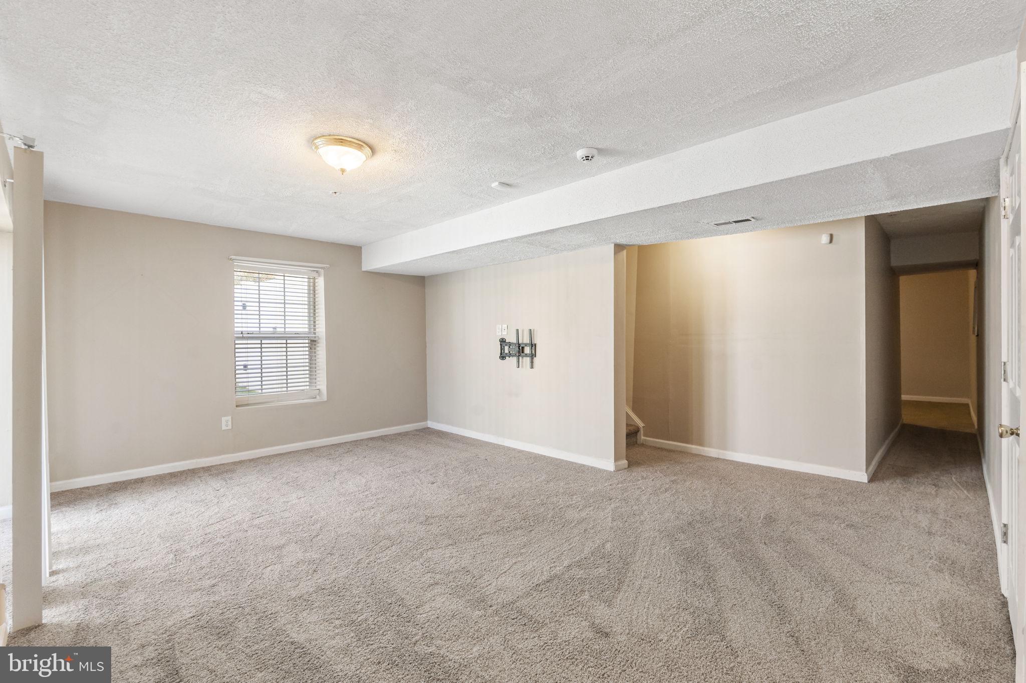 MYERS ESTATES - Residential