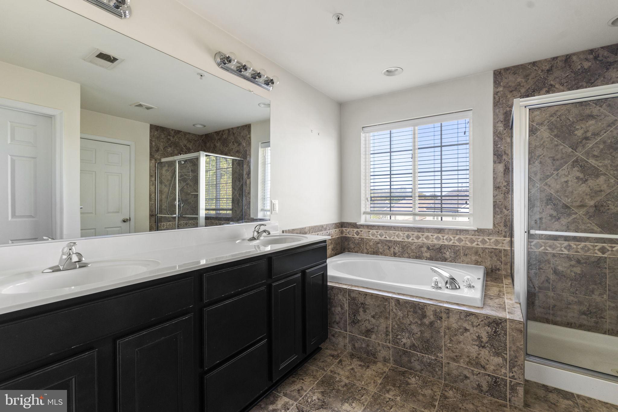 MYERS ESTATES - Residential