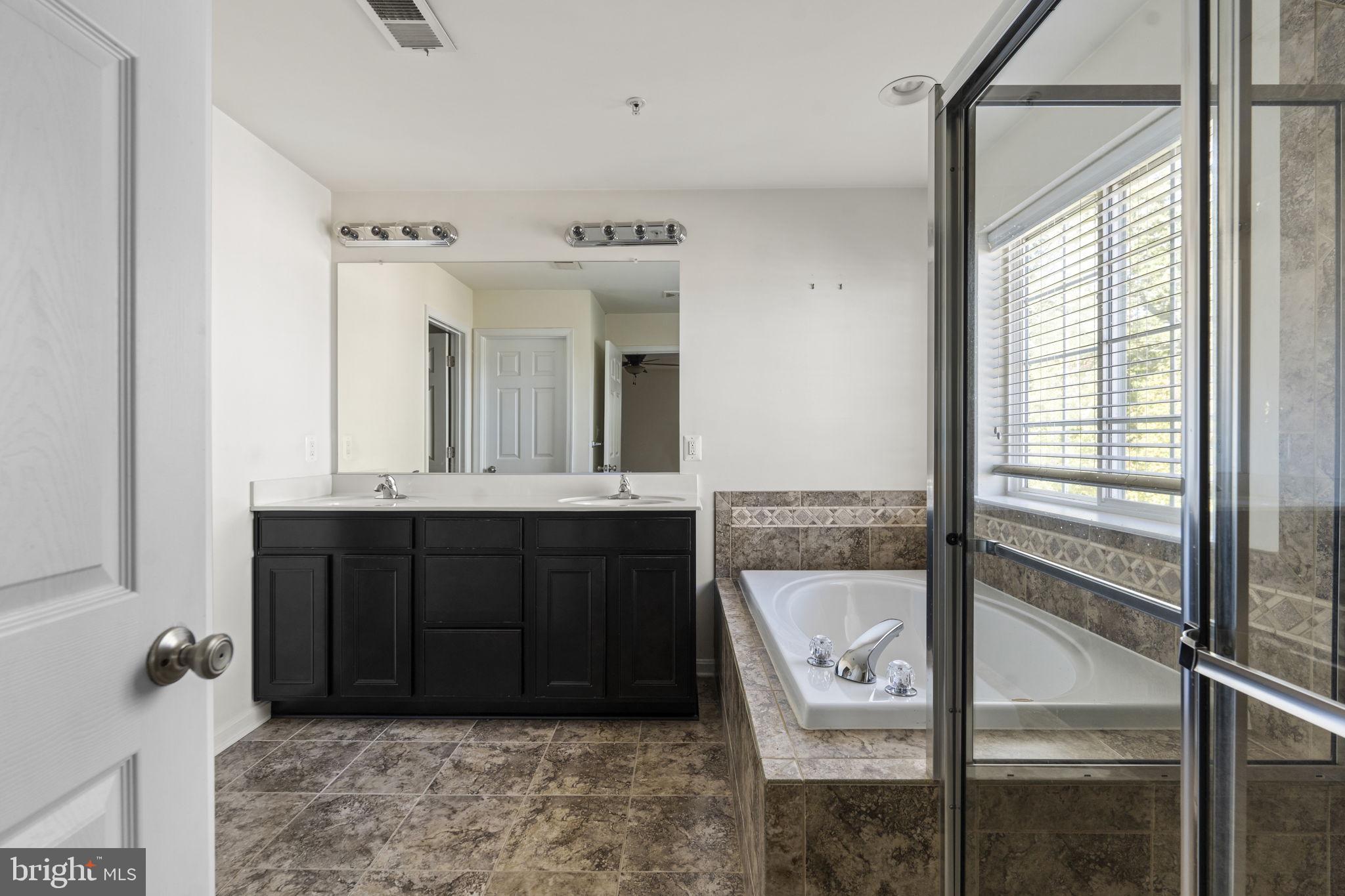 MYERS ESTATES - Residential