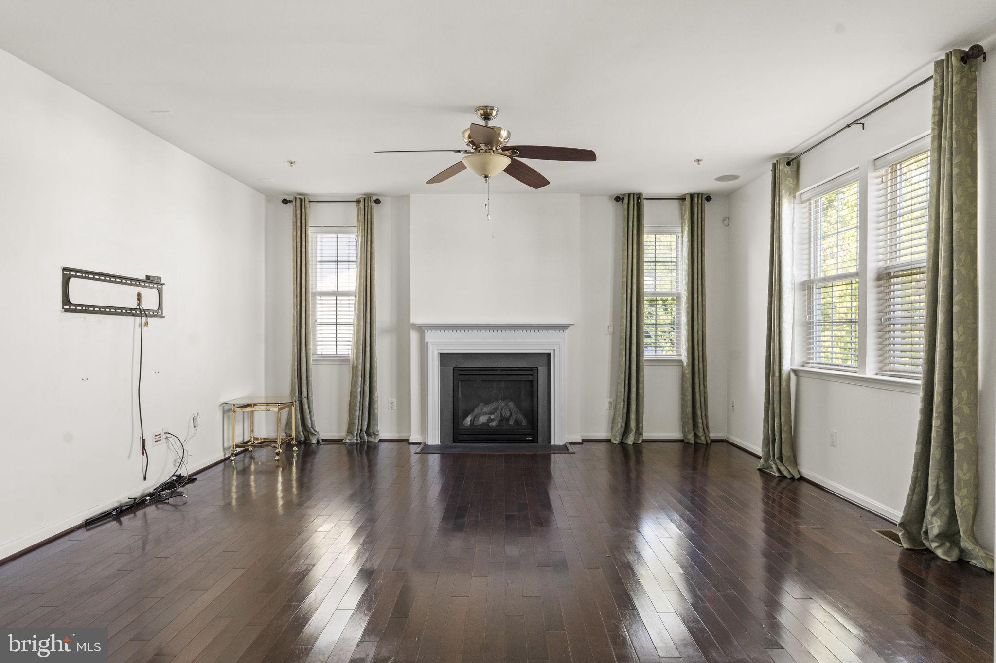 MYERS ESTATES - Residential