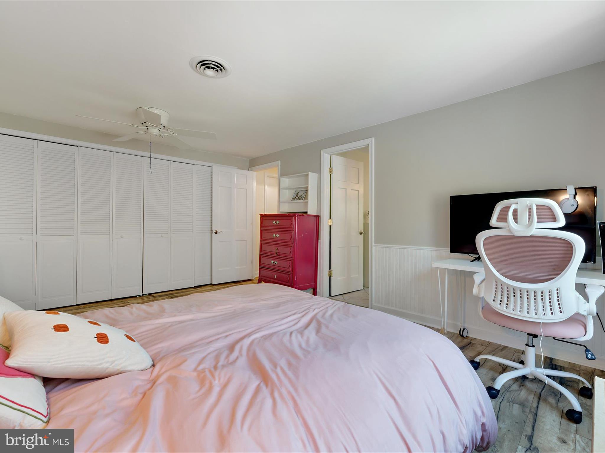 LONGRIDGE AT BELAIR - Residential