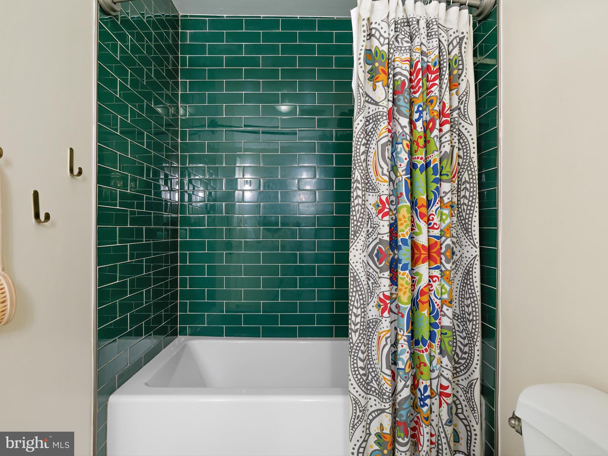 LONGRIDGE AT BELAIR - Residential