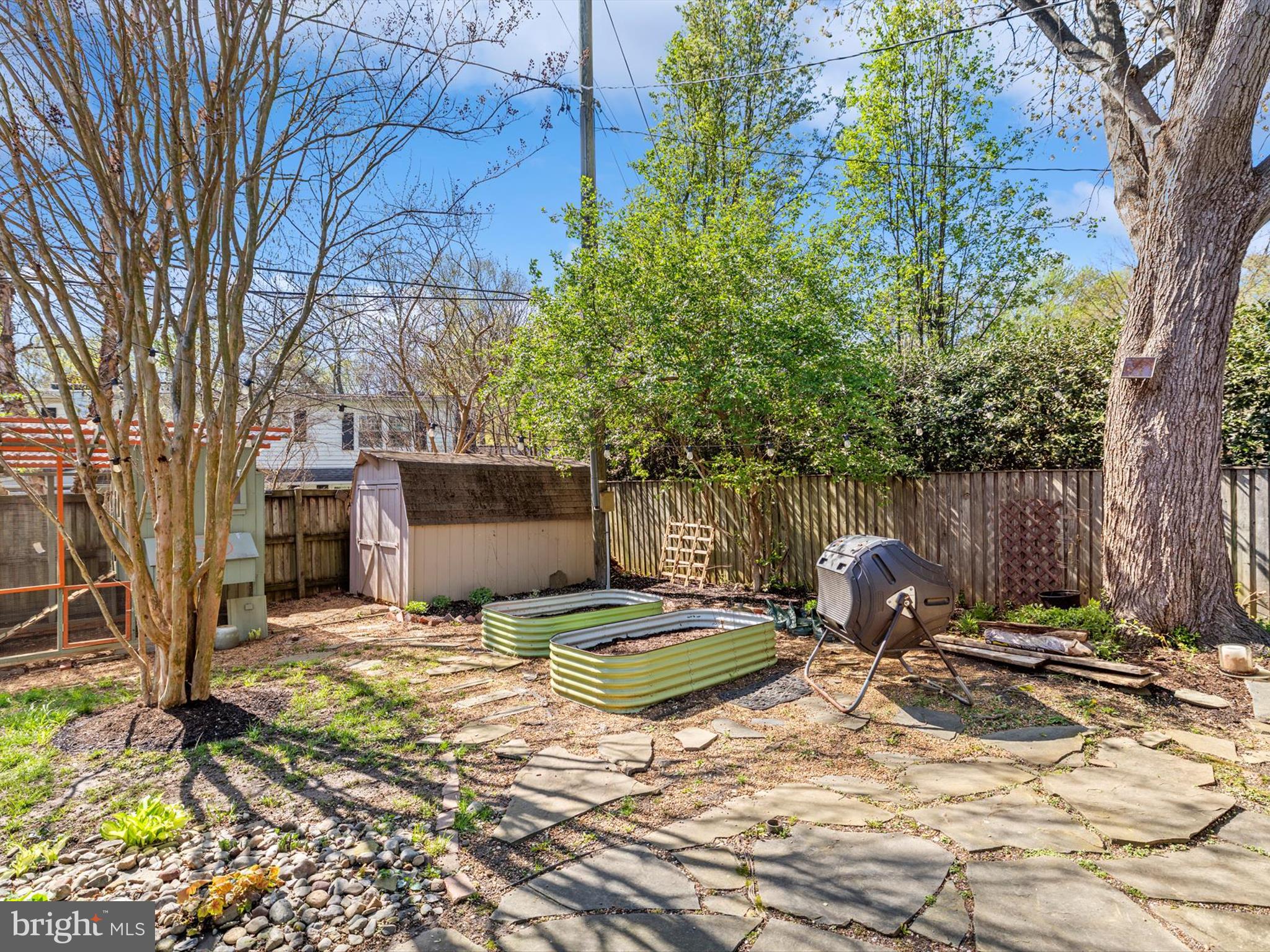 LONGRIDGE AT BELAIR - Residential