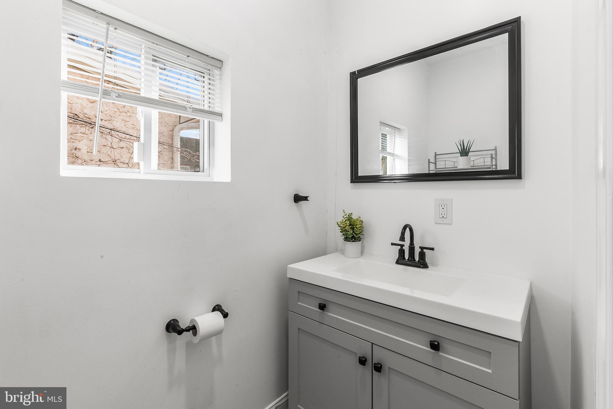 UNIVERSITY CITY - Residential