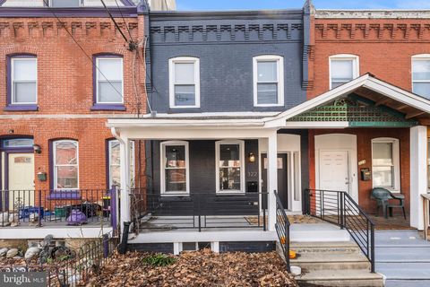 322 N 42ND STREET PHILADELPHIA PA 19104