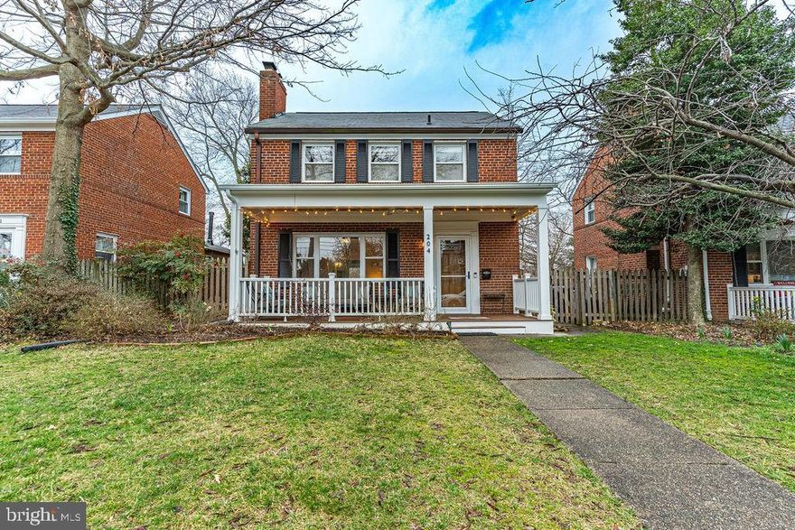 Expanded 3-level colonial in Del Ray/Mt Ida neighborhood! Walk up to the inviting front porch complete with recessed lighting for those cozy summer nights! The living room is complete with built in bookshelves and and fireplace. The updated eat-in kitchen is complete with stainless appliances and granite countertops. Connected to the kitchen is the bright and spacious family room with large skylights, vaulted ceiling, built-in desks and entertainment center, and views of the fenced in backyard. The top floor includes 3 bedrooms and an updated bathroom with dual vanity. The finished lower level features a recreation space, a Murphy bed, and a full bathroom. Your dream rental awaits with all the conveniences of being walkable to Mount Vernon Ave shops/restaurants/schools, convenient access to DC, I-395, I-495, public transit and Reagan National Airport.